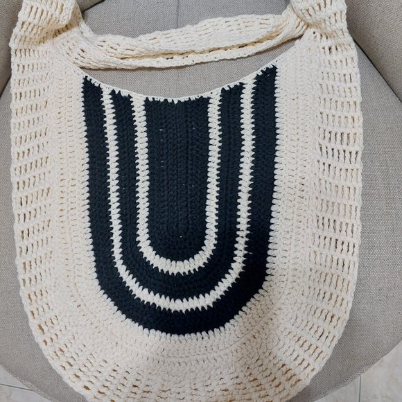 URBAN ORIGINALS Valley Crochet Handmade Bags One Handle Hobo Tote bag VEGAN - Picture 3 of 7